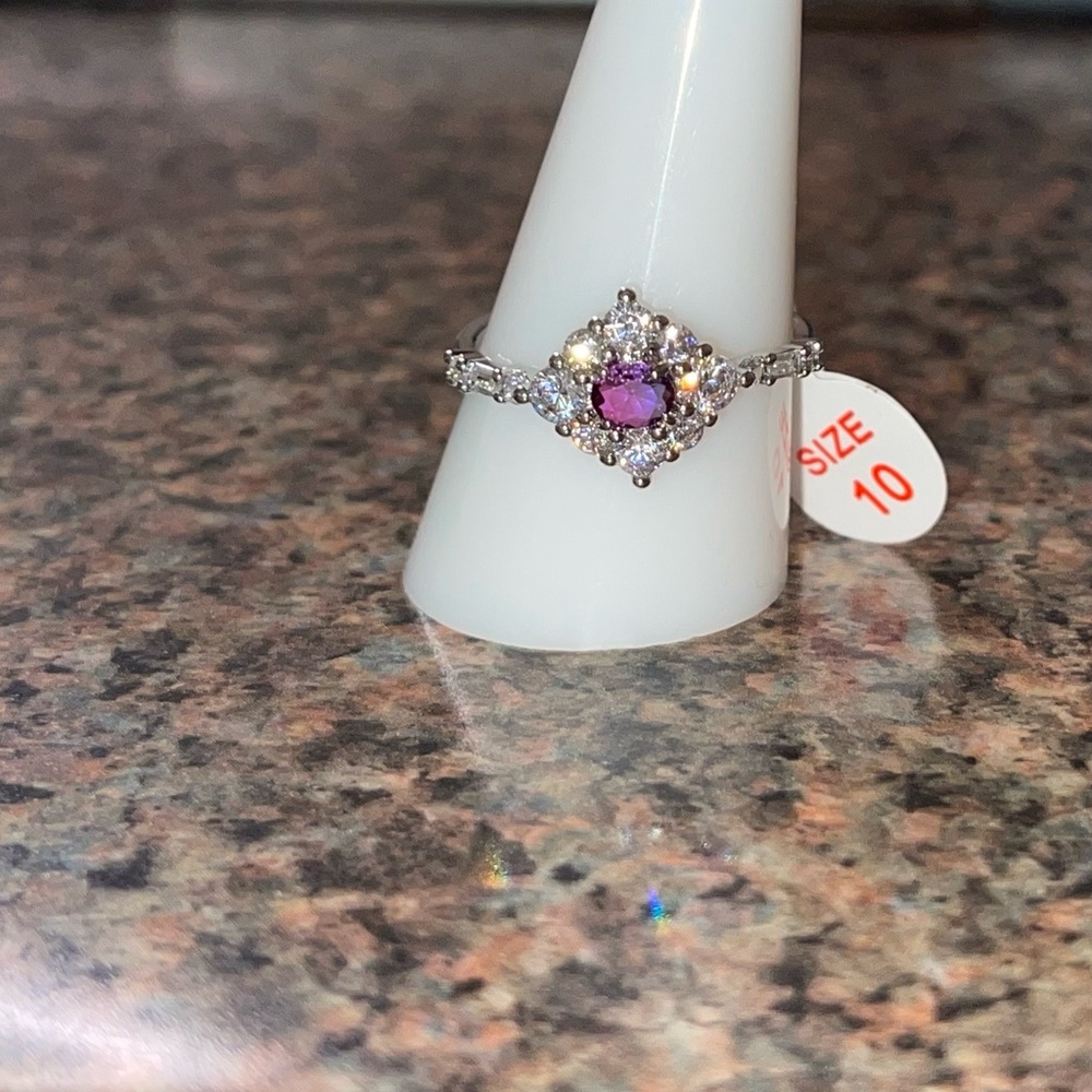 Ring size 10